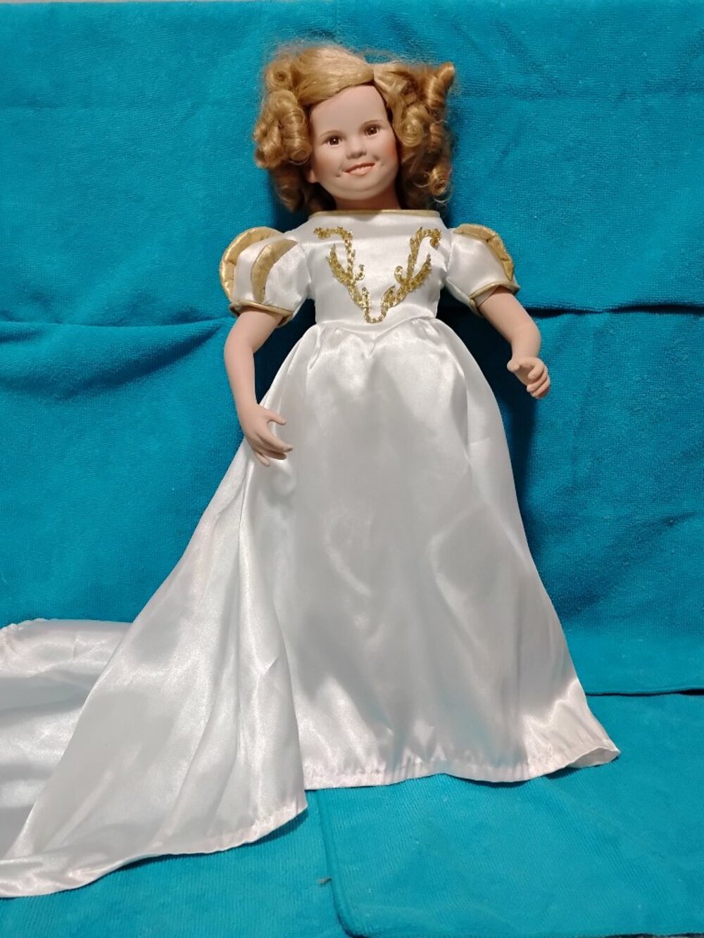 Vintage Danbury Mint "Little Princess" Shirley Temple Porcelain Doll Gold Gown